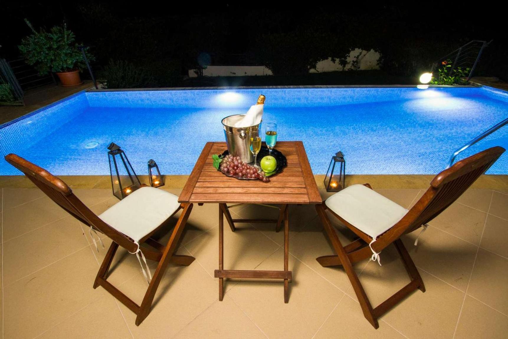 Hera'S Resort With Private Pool And Lush Garden Sani  Esterno foto